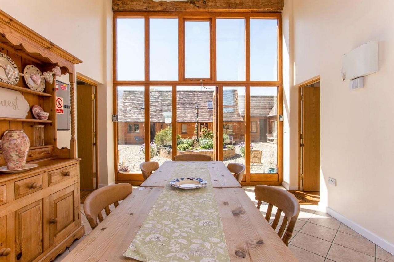 Honeybourne Bridge Farm Holiday Cottages מראה חיצוני תמונה